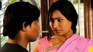 Desi Hot Aunty hat Sex mit jungem Mann