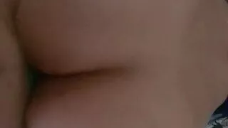 I fuck a MILF’s big juicy ass