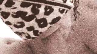 Homemade sucking with friends and strangers 7