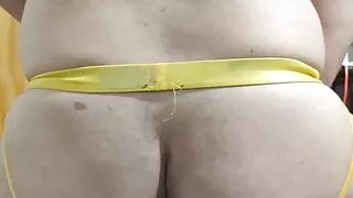 Eu gordinho bundao sentando no pau cheio de porra