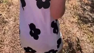 Seks z zona kolegi w miejscu publicznym