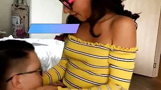 Velmi Horka Divka Prdeli Panensky Chlapec Po Skole