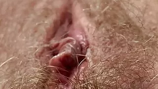 Hairy squirting pussy