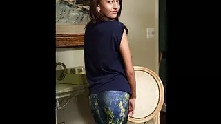 Busty Blue Haired Gamer Girl Spread Spindly Legs