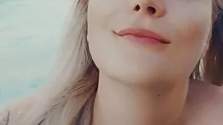 Kisses from the Pool