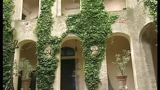 hot chicks play sexy games