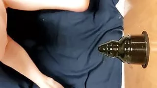 Huge stretching plug clip