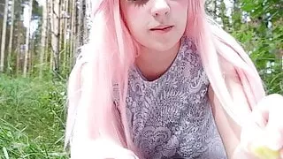 I gave her a picnic and she gave me an unforgettable blowjob