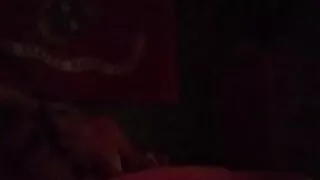 Winzige reife Milf gibt mir Blowjob