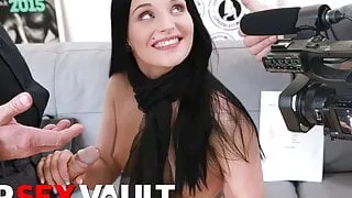 EXPOSED CASTING - Lucia Proves To Agent She's What He Needs