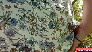 Varmt Utendors Sex Med Rodharig Jente