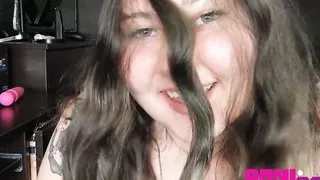 squirting in my old yoga pants and tearing them off