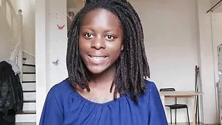 Bertoulle Tells Us About All Her Kinks