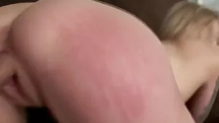 Stepsis, you have a Hole in you Leggings I can Literally see your pussy