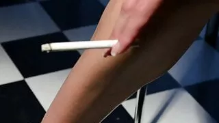 Victoria White loves to show off her long legs and great ass