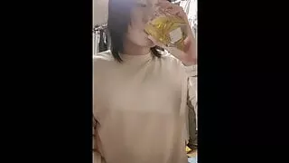 slut sissy drinking pee