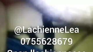 Lea je prend la cartouche du matin