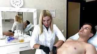 Russian Webcam Model's Revelations During Full Depilation