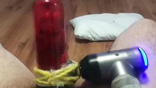 Splitcockjez tests his latest cock teasing machine