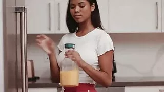 Nubian lesbian fingering and seducing curvy MILF