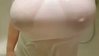 SHEILA miss camiseta mojada