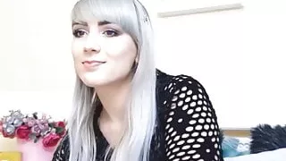 Hot Awesome Chick Masturbates in Bed