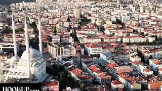 Horny Perv Peeps On Beauty Babe In Hijab, Vanessa Vox