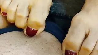 Footjob venezolana 7