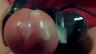 Nobra twincharger vibrates and milks my cock, I cum twice