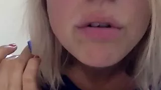 c'est completement vider debout....regarde a cote...