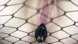 ANALPLUG PLAYING IM NETZOutfit