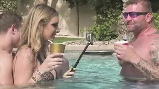Shemales having group sex by the pool