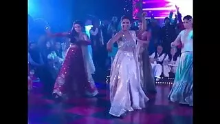 Desi Paki Girls Dancing At A Wedding