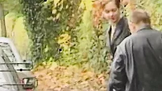 Woman seduced to have quick sex in a trailer