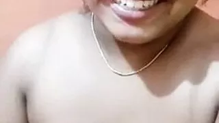 Aunty records naked selfie for husband