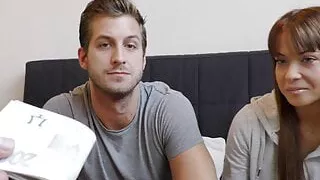 HUNT4K. Couple satisfies every request of pervert