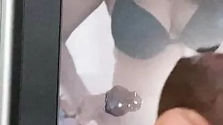 Sperma Tribut für nuttige Frau Nancy