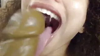 Curly chocolate Cecilia with hot ass fucks creamy pussy