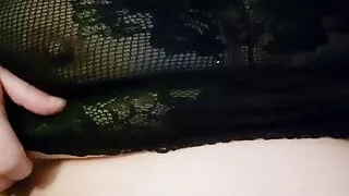 Big natural boob drop and nipple reveal