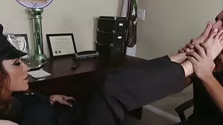 Cop with stunning feet ++ Toef