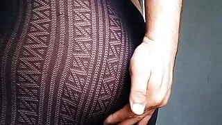 Crossdresser ass in pantyhose , shake it :)