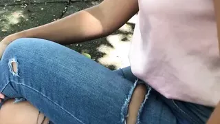 Desconocida en el parque acepta follar por unos pesos