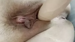 Wifey playing and fucking her pussy sending me vids working