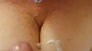 Cum on here big Tits