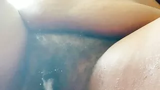 Long dick pokes big meaty hairy Morena till she squirts