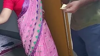 Pani Ka Camper Dene Aye Ladke Ne Ghar Ki Sidiyo Par Choda