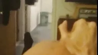 Latine bien foutue avec des gros nichons