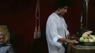 Vintage - The Cage 1977 - Scene 02