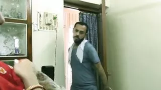 Indian Sexy Bhabhi first time sex with unknown man