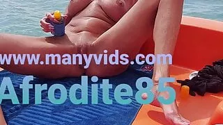 Masturbation on the boat